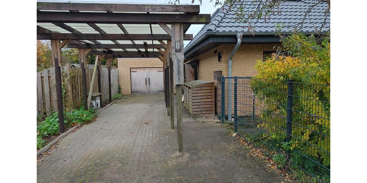 Einfamilienhaus Heide - 5 Zimmer, 159 m&sup2;, 1.600&euro; | Angebot:26603454
