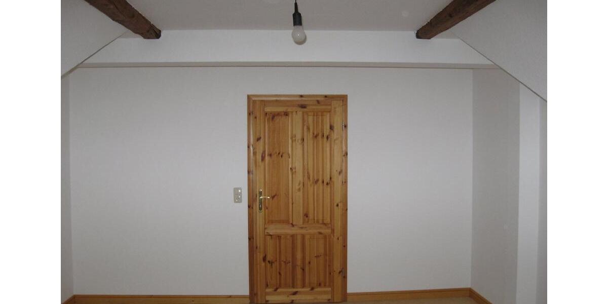 Dachgeschoßwohnung Wernigerode - 3.5 Zimmer, 93 m&sup2;, 760&euro; | Angebot:24445015