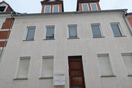 Wohnung Aschersleben - 1 Zimmer, 45 m&sup2;, 250&euro; | Angebot:25540636