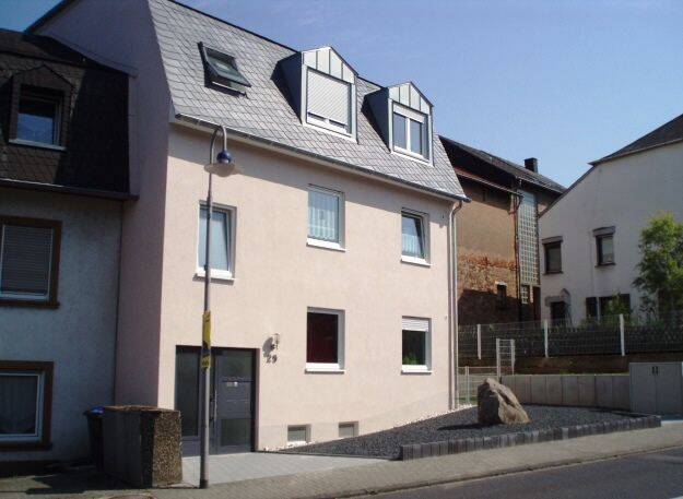 Etagenwohnung Konz Berendsborn - 3 Zimmer, 94 m&sup2;, 810&euro; | Angebot:26118125