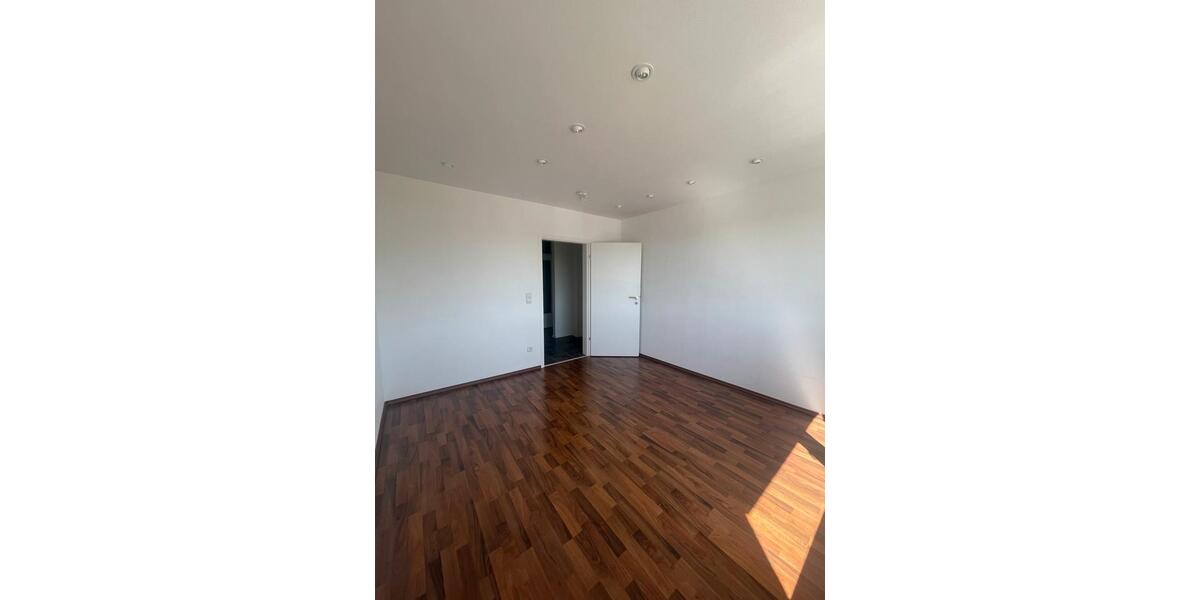 Etagenwohnung Wolfsburg Alt-Wolfsburg - 3 Zimmer, 75 m&sup2;, 800&euro; | Angebot:26626035
