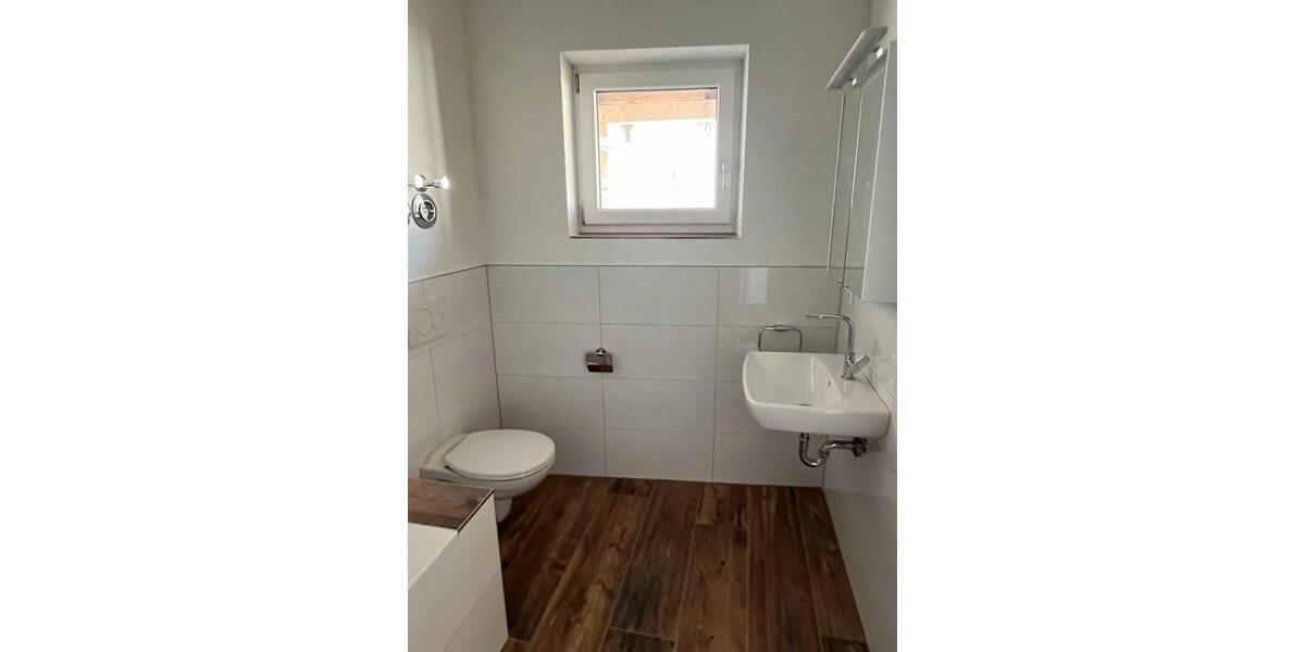 Etagenwohnung Schönberg - 3.5 Zimmer, 124 m&sup2;, 790&euro; | Angebot:26422247