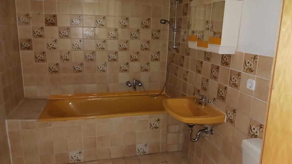 Etagenwohnung Rammelsbach - 3 Zimmer, 80 m&sup2;, 630&euro; | Angebot:25959755