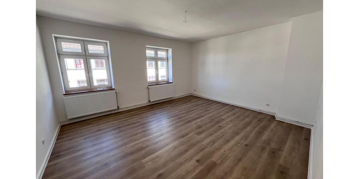Etagenwohnung Stralsund - 4 Zimmer, 80 m&sup2;, 1.075&euro; | Angebot:26401195