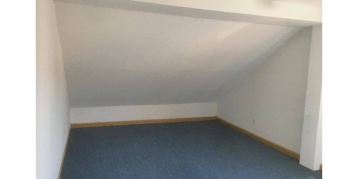 Sehr schöne und helle 3 ZKB-Wohnung in ruhiger Lage von Adelebsen 2 zimmer