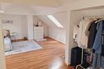 Dachgeschoßwohnung Schwandorf - 1 Zimmer, 50 m&sup2;, 400&euro; | Angebot:25959676