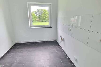 Wohnung Uetersen - 4 Zimmer, 77 m&sup2;, 720&euro; | Angebot:27161743