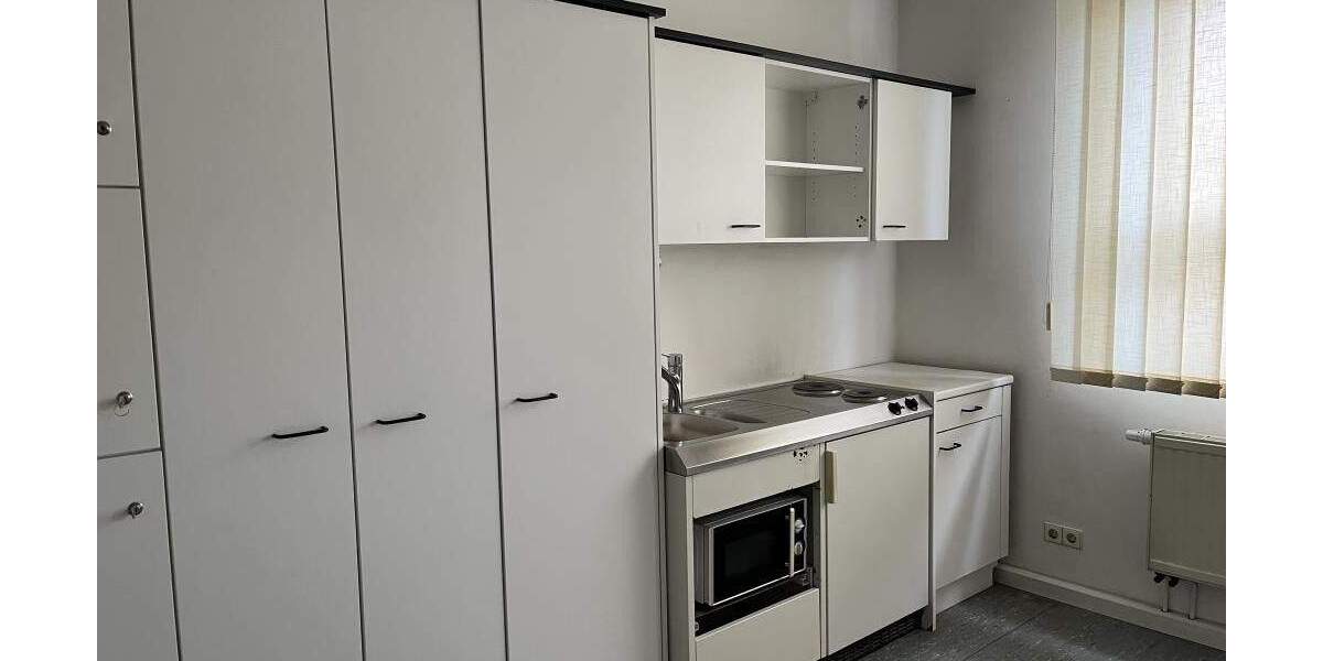 Eindrucksvolle und gepflegte Praxis mit Möblierung im Ärztehaus Bischofswerda! 4 zimmer