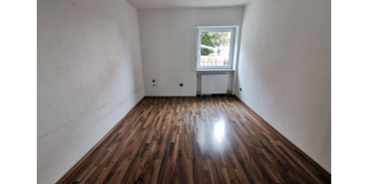 Erdgeschoßwohnung Herzogenaurach - 4 Zimmer, 103 m&sup2;, 1.200&euro; | Angebot:25901715