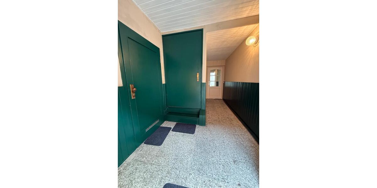 Erdgeschoßwohnung Stendal - 1.5 Zimmer, 30 m&sup2;, 400&euro; | Angebot:24936133