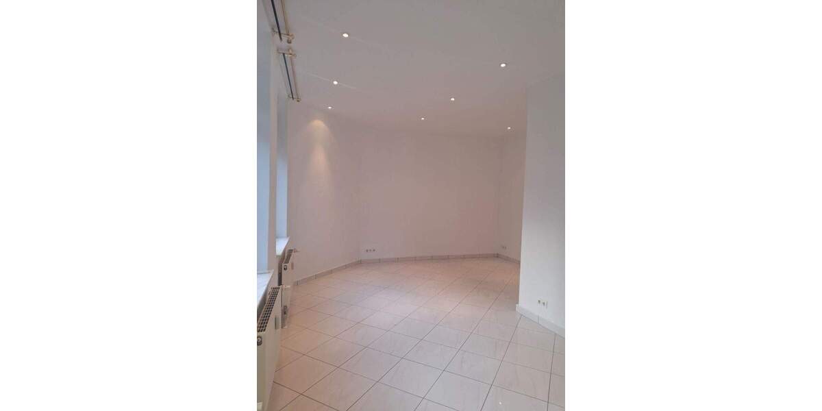 Etagenwohnung Bremerhaven Lehe - 3 Zimmer, 82 m&sup2;, 750&euro; | Angebot:24218814