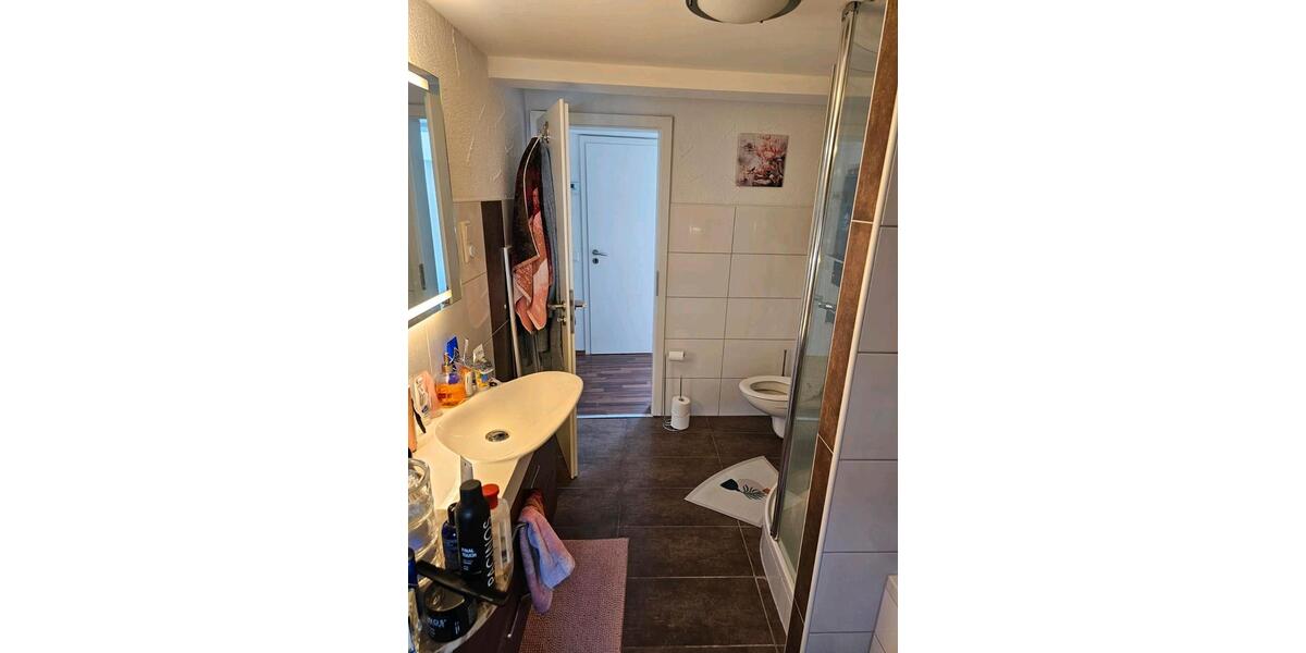 Etagenwohnung Pfeffelbach - 5 Zimmer, 120 m&sup2;, 1.050&euro; | Angebot:26181982