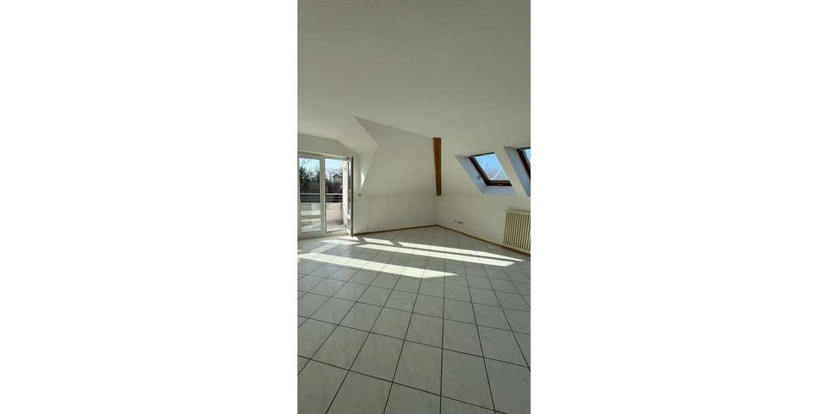 Etagenwohnung Philippsburg - 3 Zimmer, 82 m&sup2;, 820&euro; | Angebot:24202331