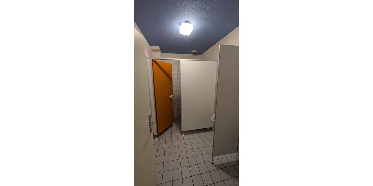 Gewerbeobjekt Schwarzenbek - 1 Zimmer, 305 m&sup2;, 2.595&euro; | Angebot:22666483