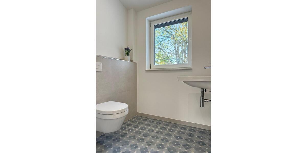 Hochparterre Limbach-Oberfrohna Oberfrohna - 4 Zimmer, 120 m&sup2;, 1.198&euro; | Angebot:25544762