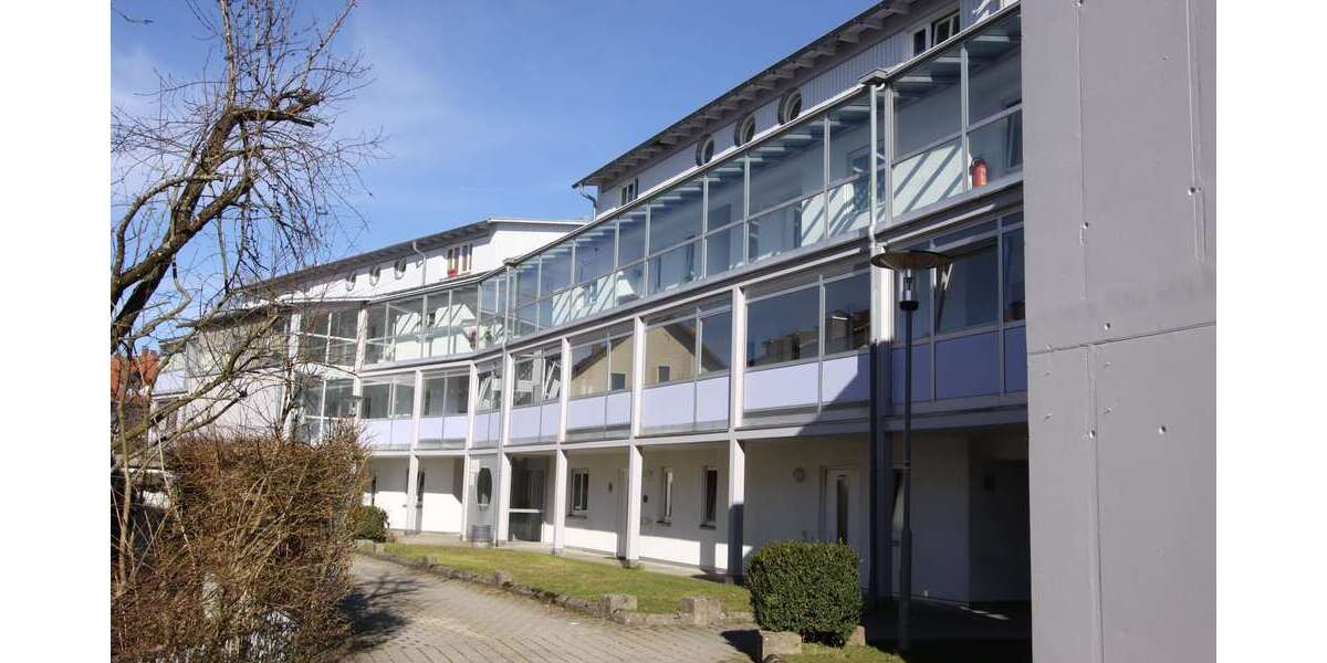 Etagenwohnung Lindenberg - 1 Zimmer, 41 m&sup2;, 233&euro; | Angebot:27230618