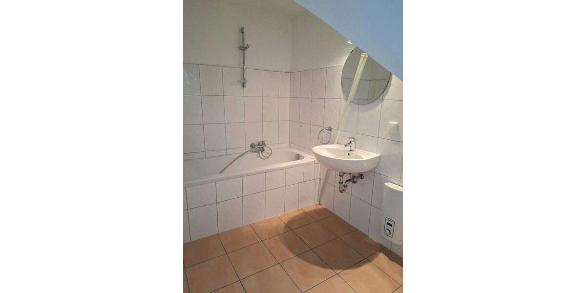 Etagenwohnung Mannheim Käfertal - 1 Zimmer, 30 m&sup2;, 370&euro; | Angebot:24763975