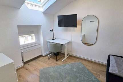 Zimmer Frankfurt am Main Ostend - 4 Zimmer, 700&euro; | Angebot:26758626