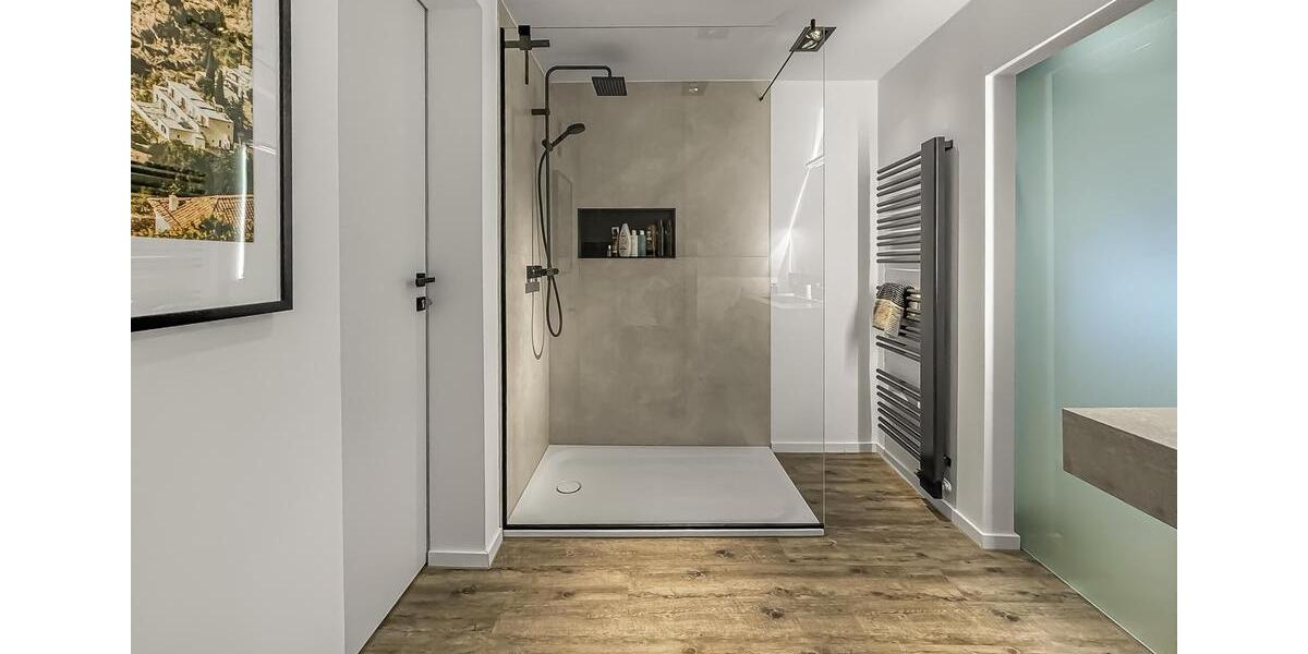 Dachgeschoßwohnung Lemgo - 2 Zimmer, 85 m&sup2;, 1.200&euro; | Angebot:26579037