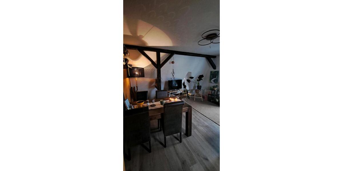 Dachgeschoßwohnung Zella-Mehlis Mehlis - 3 Zimmer, 89 m&sup2;, 690&euro; | Angebot:26260704