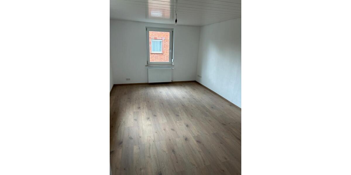 Erdgeschoßwohnung Heidenheim an der Brenz - 2 Zimmer, 89 m&sup2;, 1.350&euro; | Angebot:26652387