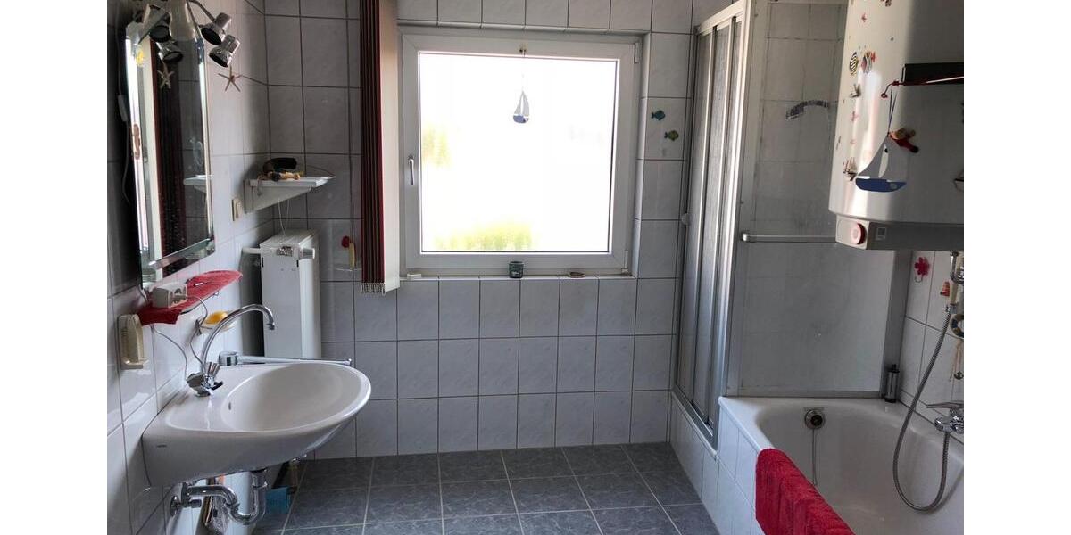Etagenwohnung Eisenberg (Pfalz) - 3 Zimmer, 78 m&sup2;, 750&euro; | Angebot:26224940