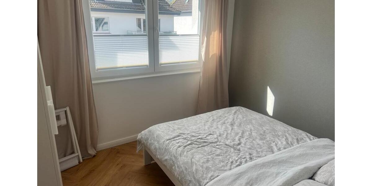 Etagenwohnung Braunschweig Lehndorf-Watenbüttel - 4 Zimmer, 150 m&sup2;, 2.400&euro; | Angebot:25948877