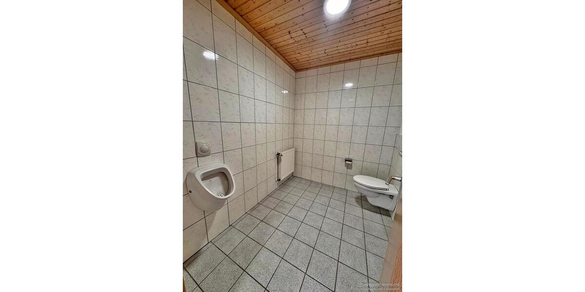 Gewerbeobjekt Friesoythe - 2.490&euro; | Angebot:22552000