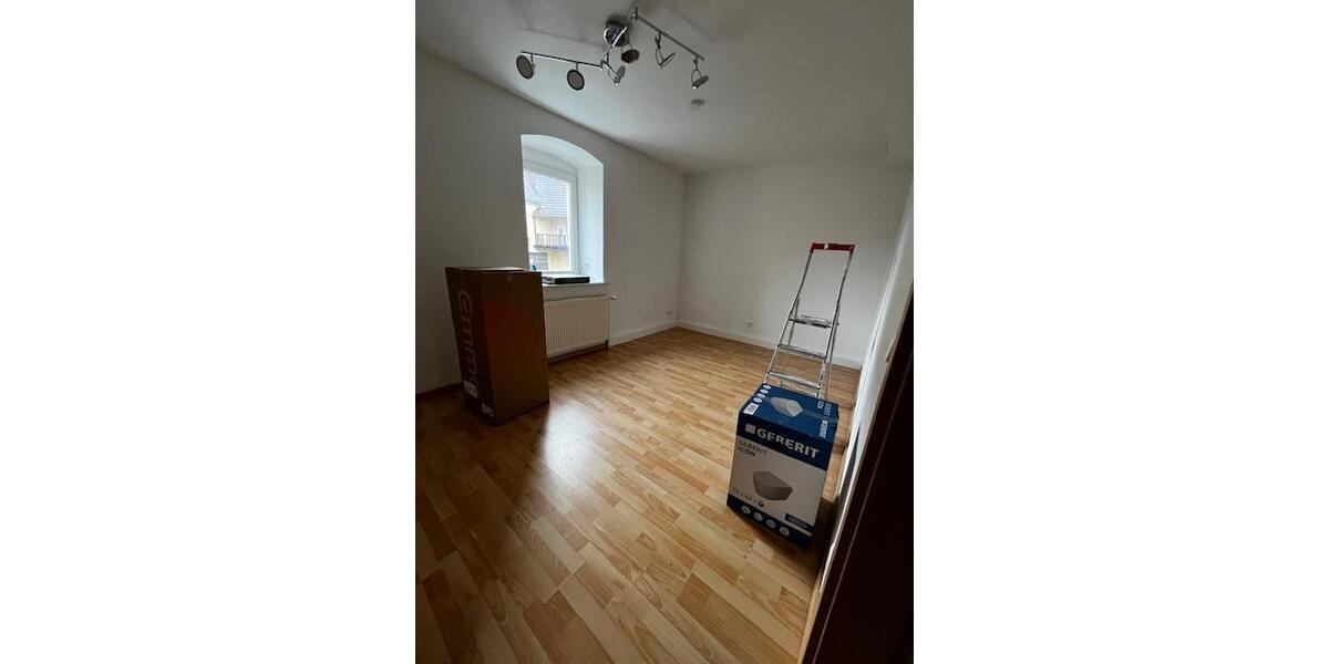 Erdgeschoßwohnung Querfurt - 4 Zimmer, 93 m&sup2;, 550&euro; | Angebot:24786671