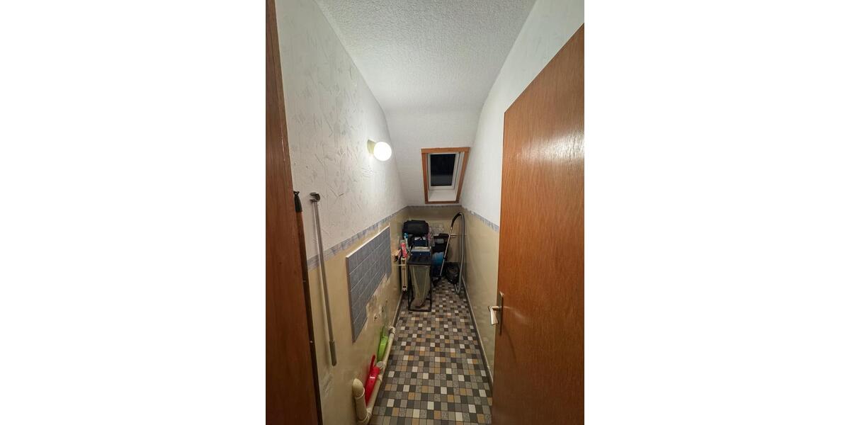 Etagenwohnung Sankt Ingbert - 3 Zimmer, 70 m&sup2;, 700&euro; | Angebot:25058130