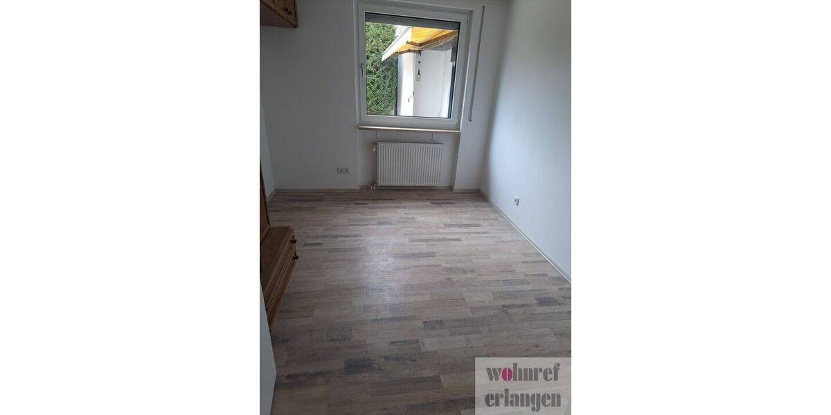 Mehrfamilienhaus, Wohnhaus Erlangen Bruck - 7 Zimmer, 240 m&sup2;, 2.660&euro; | Angebot:26092444