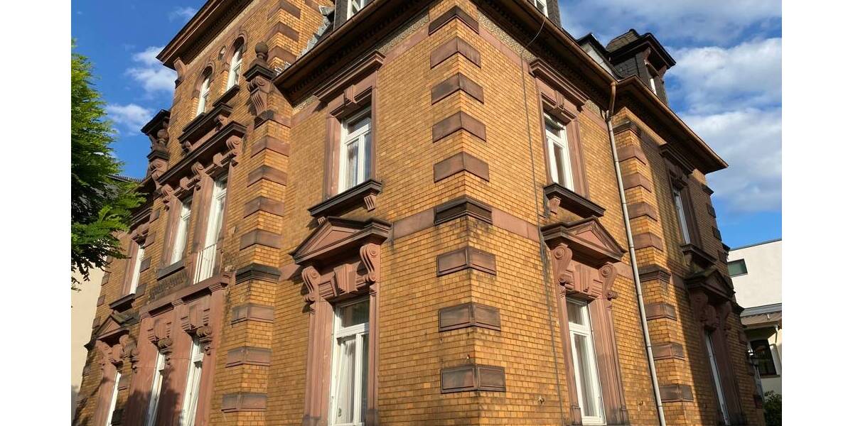 Etagenwohnung Friedberg (Hessen) Friedberg - 5 Zimmer, 170 m&sup2;, 1.250&euro; | Angebot:22950422