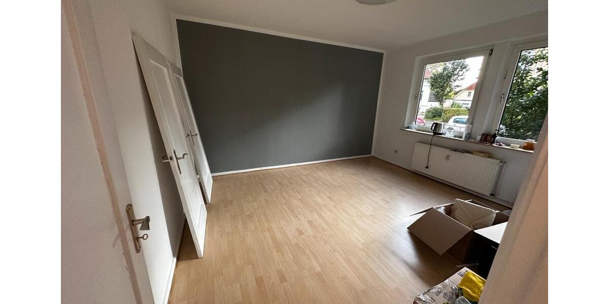 Hochparterre Oldenburg Bloherfelde - 3 Zimmer, 64 m&sup2;, 600&euro; | Angebot:25825498