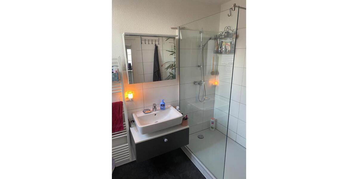 Etagenwohnung Königsfeld im Schwarzwald - 4 Zimmer, 100 m&sup2;, 900&euro; | Angebot:26268864