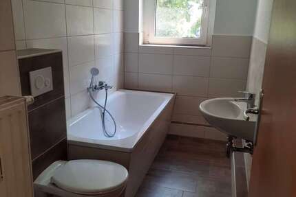 Wohnung zum Mieten in Lobstädt 400 € 57.83 m²