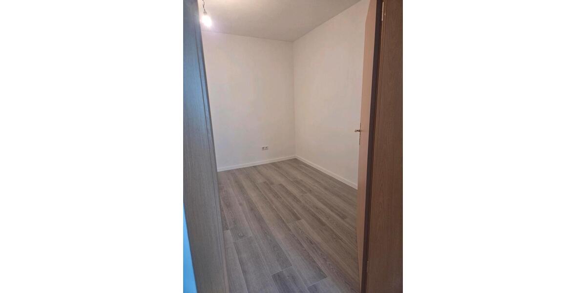 Erdgeschoßwohnung Höhr-Grenzhausen Grenzhausen - 2 Zimmer, 70 m&sup2;, 700&euro; | Angebot:25792304