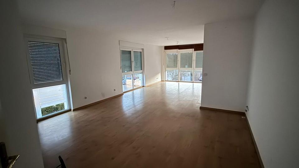 Etagenwohnung Harsewinkel - 2.5 Zimmer, 106 m&sup2;, 901&euro; | Angebot:24604200
