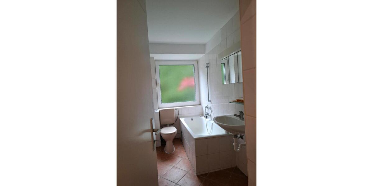 Erdgeschoßwohnung Siegen Eiserfeld - 1 Zimmer, 50 m&sup2;, 490&euro; | Angebot:26594629