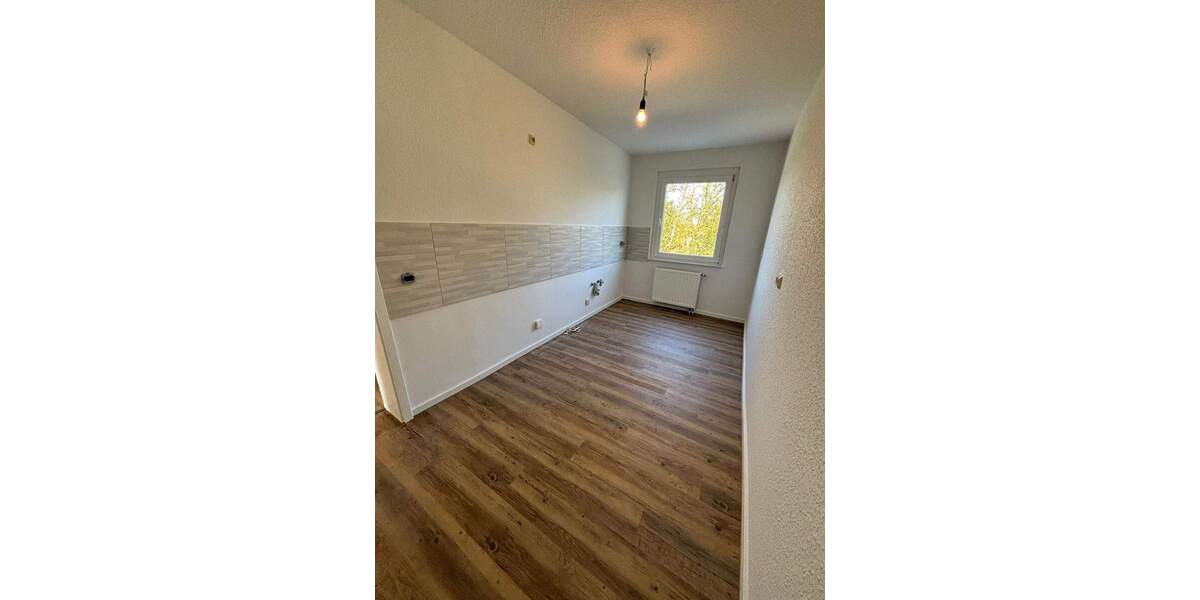 Etagenwohnung Leisnig Kroptewitz - 3 Zimmer, 65 m&sup2;, 355&euro; | Angebot:25688923