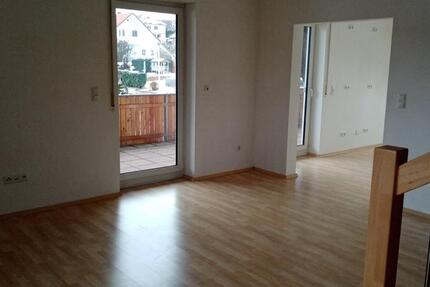 Wohnung Knetzgau - 3 Zimmer, 92 m&sup2;, 850&euro; | Angebot:24731947