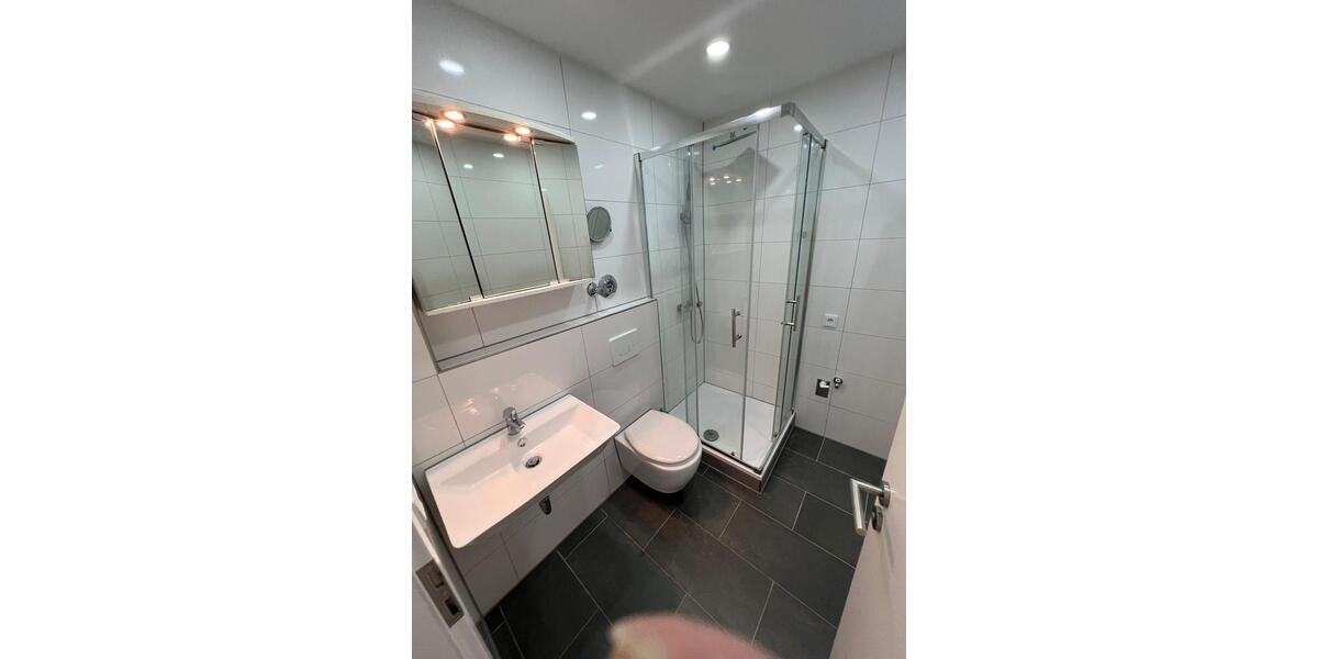 Etagenwohnung Köln Mülheim - 2 Zimmer, 60 m&sup2;, 990&euro; | Angebot:26698768