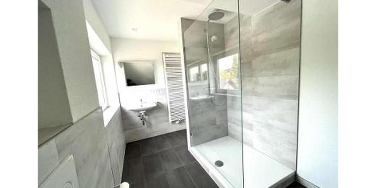 Dachgeschoßwohnung Rottweil - 2.5 Zimmer, 55 m&sup2;, 550&euro; | Angebot:25962221