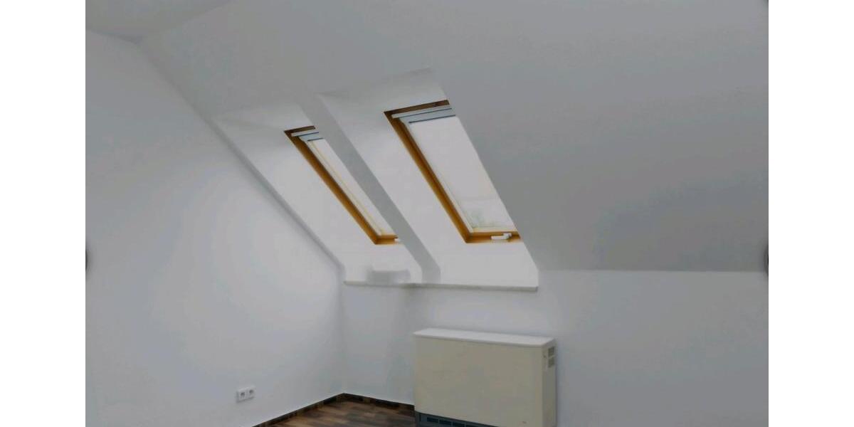 Dachgeschoßwohnung Burgstädt - 3 Zimmer, 69 m&sup2;, 555&euro; | Angebot:26374938
