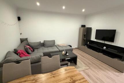 2-Zimmer-Wohnung mit Balkon 1.100€ inkl. aller Nebenkosten zimmer