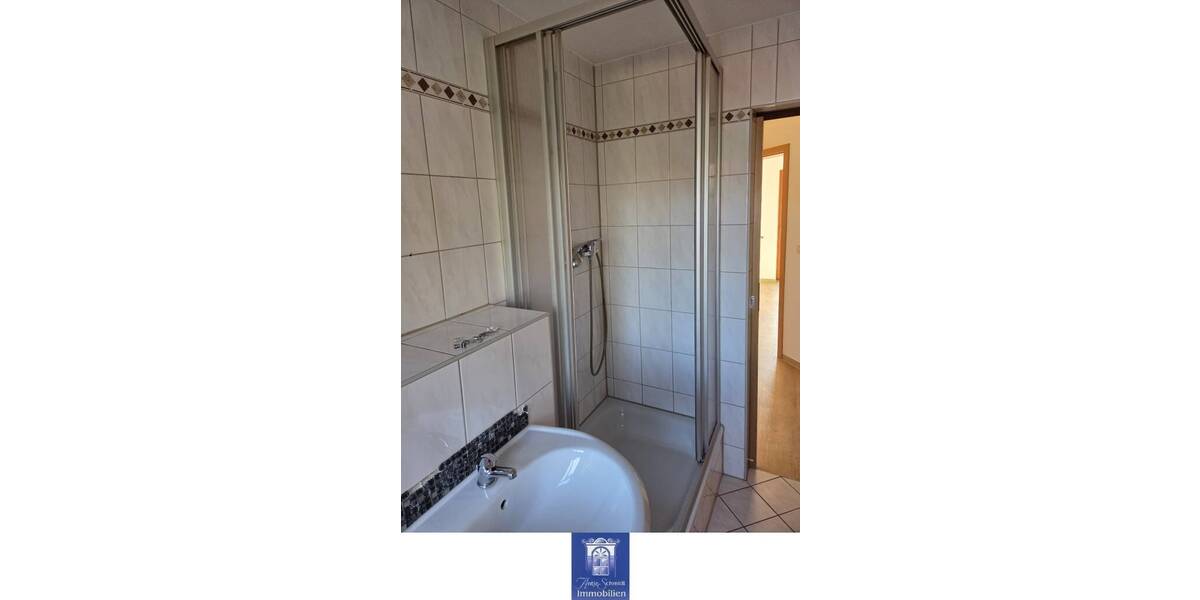 Etagenwohnung Freital - 2 Zimmer, 45 m&sup2;, 495&euro; | Angebot:26687644