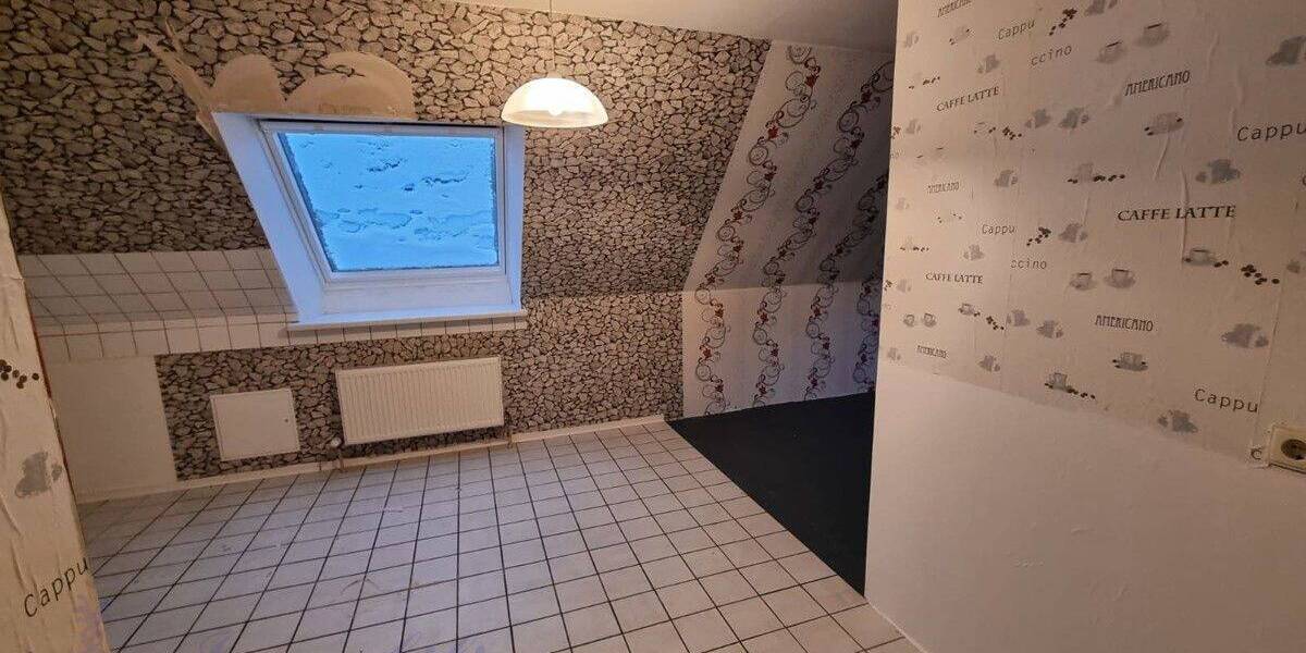 Etagenwohnung Barntrup Sonneborn - 4 Zimmer, 105 m&sup2;, 450&euro; | Angebot:26807119