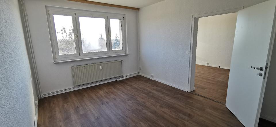 Etagenwohnung Pasewalk - 5 Zimmer, 112 m&sup2;, 840&euro; | Angebot:26242904