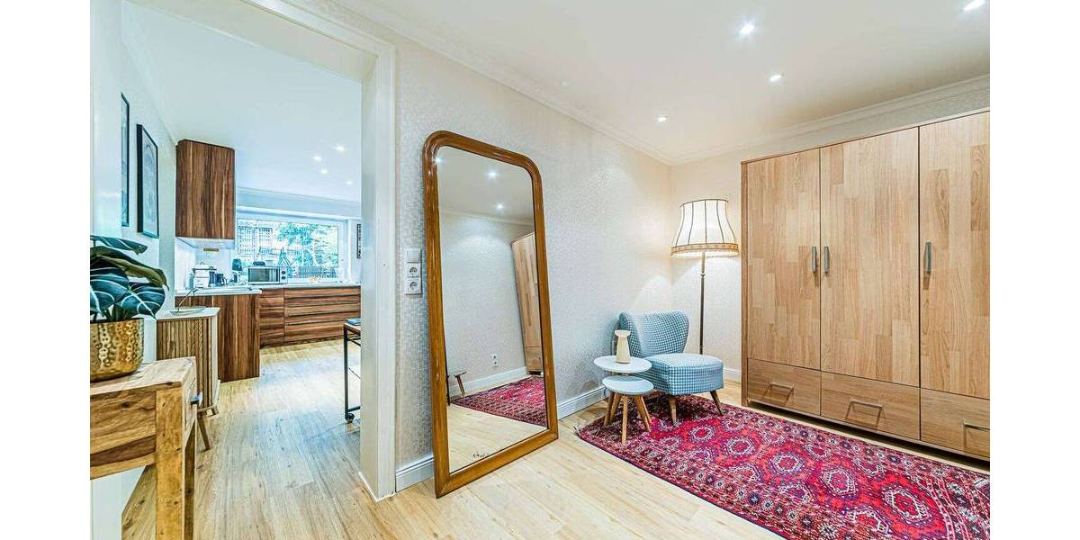 Etagenwohnung Frankfurt am Main Sachsenhausen - 2 Zimmer, 45 m&sup2;, 1.690&euro; | Angebot:26127407