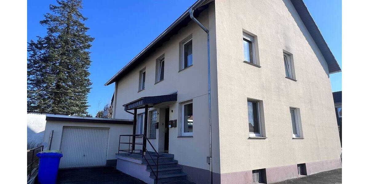 Etagenwohnung Beverungen - 4 Zimmer, 90 m&sup2;, 420&euro; | Angebot:26139139