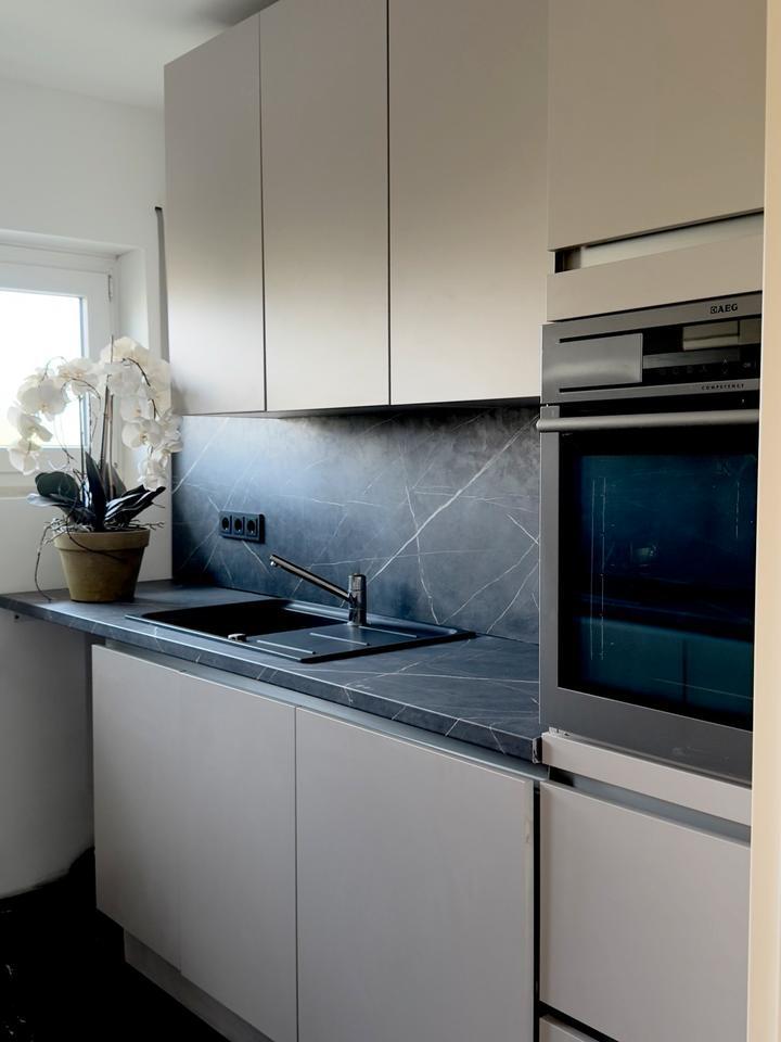 3 ZW edel neu renoviert teilmöbliert in Graben Neudorf